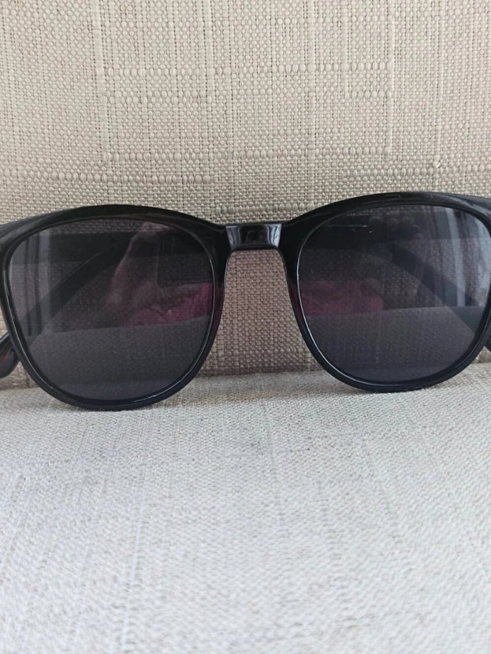 Fashion Sunglasses Unisex Eyeglasses Black Frame Plastic Shades Sunglasses New